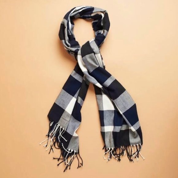 Plush Ultra Soft Fringe Scarf Plaid Navy / White - Picture 1 of 6